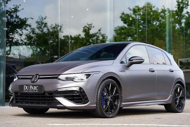 Zwart Gebruikt 2022 VW Golf VIII R Hatchback | € 44.888 (Iets duurder) - Afbeelding 1/4