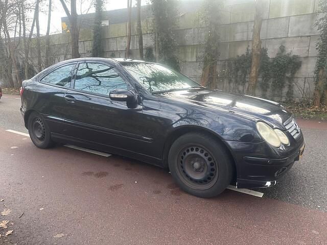 Occasion Mercedes C180 143 PK (105 kW) 2004 Zwart Coupé