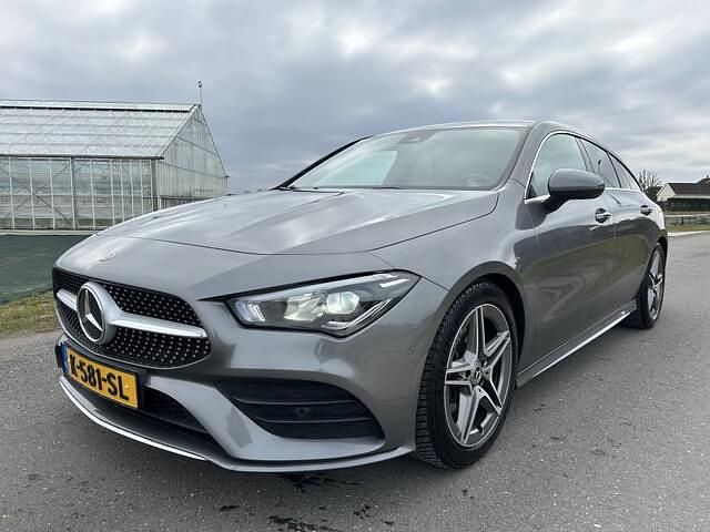 Occasion Mercedes CLA200 Shooting Brake AMG 163 PK (119 kW) 2021 Grijs (metallic) Stationwagen
