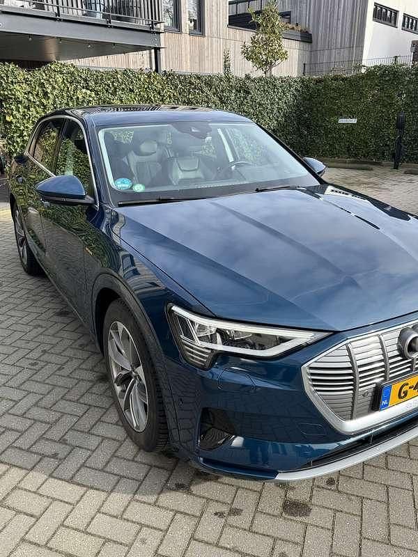 Occasion Audi e-tron Advanced Plus 300 kW (408 PK) 2019 Blauw SUV