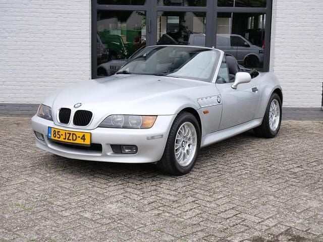Grijs Occasion 2002 BMW Z3 Cabriolet | € 6.950 (Goede deal) - Afbeelding 1/4