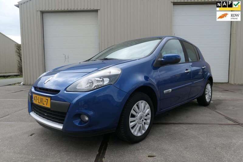 Blauw Gebruikt 2010 Renault Clio II Collection Hatchback | € 4.995 (Duur) - Afbeelding 1/4
