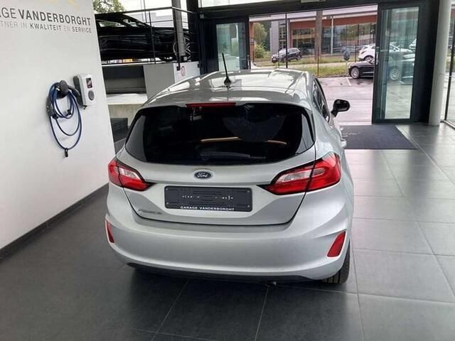 Occasion Ford Fiesta Trend 2022 Zilver Hatchback