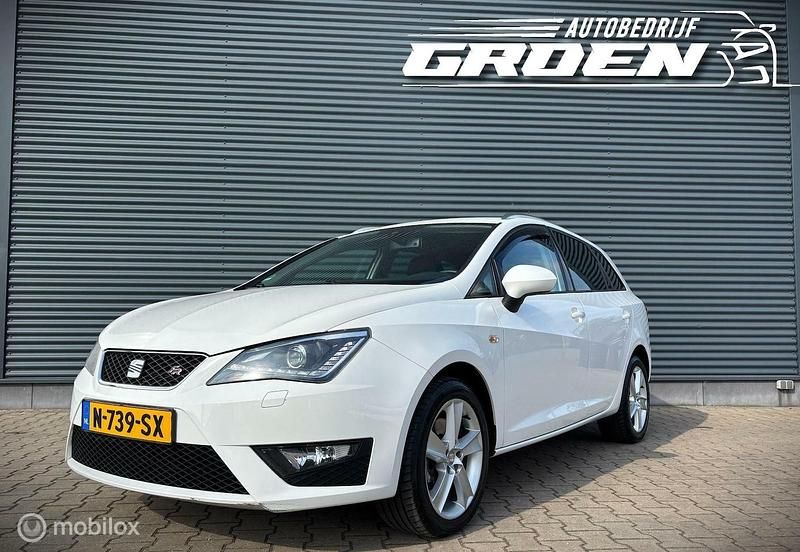 Wit Gebruikt 2013 Seat Ibiza ST FR Stationwagen | € 8.450 (Eerlijke prijs) - Afbeelding 1/4