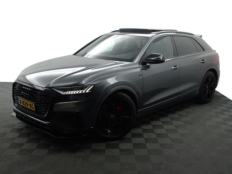 Occasion Audi Q8 Competition 340 PK (250 kW) 2021 Grijs metallic SUV