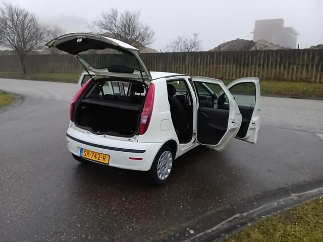 Occasion Fiat Punto Classica 60 PK (44 kW) 2010 Wit Hatchback