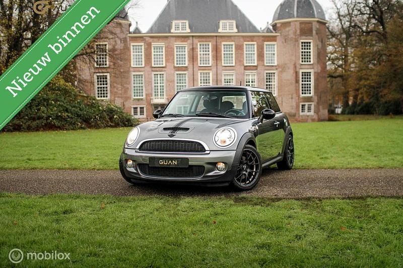 Grijs Gebruikt 2011 Mini Cooper S Chili Hatchback | € 6.499 (Goede deal) - Afbeelding 1/4
