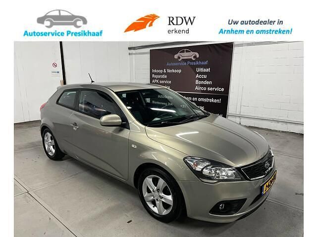 Occasion Kia ProCeed 90 PK (66 kW) 2012 Grijs Hatchback