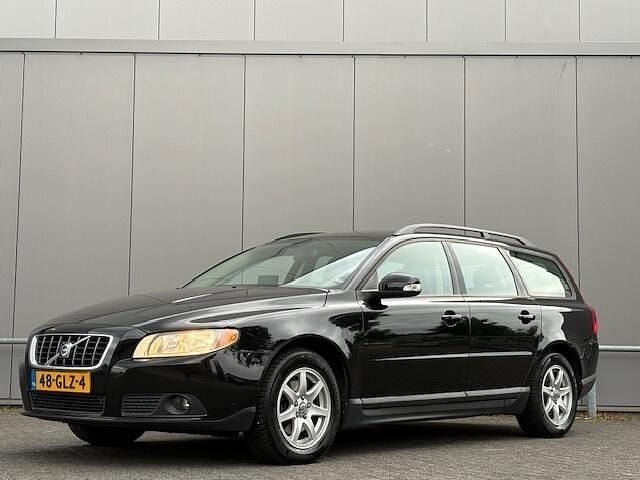 Zwart Gebruikt 2008 Volvo V70 Kinetic Stationwagen | € 3.950 (Super prijs) - Afbeelding 1/4