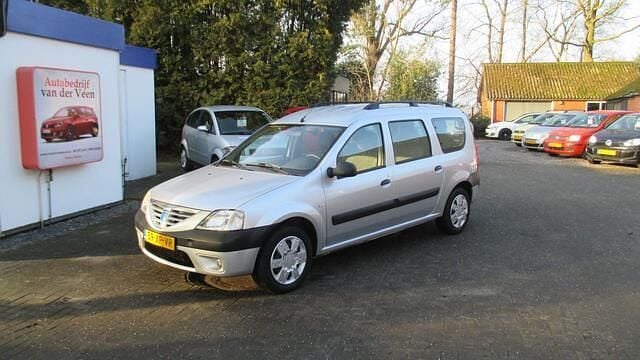Occasion Dacia Logan MCV Lauréate 87 PK (63 kW) 2007 Grijs MPV