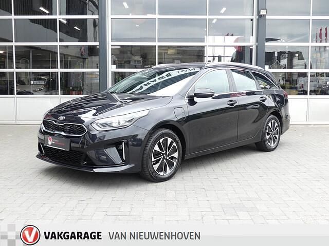 Zwart Gebruikt 2021 Kia Ceed Sportswagon Stationwagen | € 18.950 (Eerlijke prijs) - Afbeelding 1/4