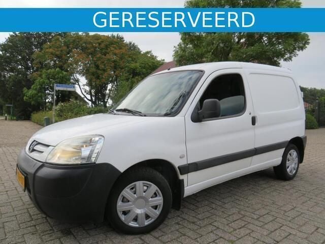 Wit Gebruikt 2004 Peugeot Partner MPV | € 2.595 (Eerlijke prijs) - Afbeelding 1/4