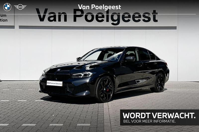 Occasion BMW 330e Basis 292 PK (214 kW) 2025 Zwart Sedan