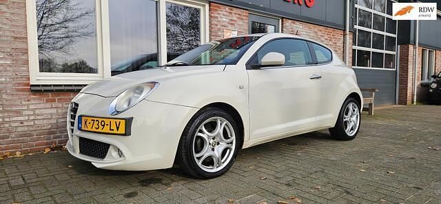 Wit Gebruikt 2010 Alfa Romeo MiTo Progression Hatchback | € 4.450 (Eerlijke prijs) - Afbeelding 1/4