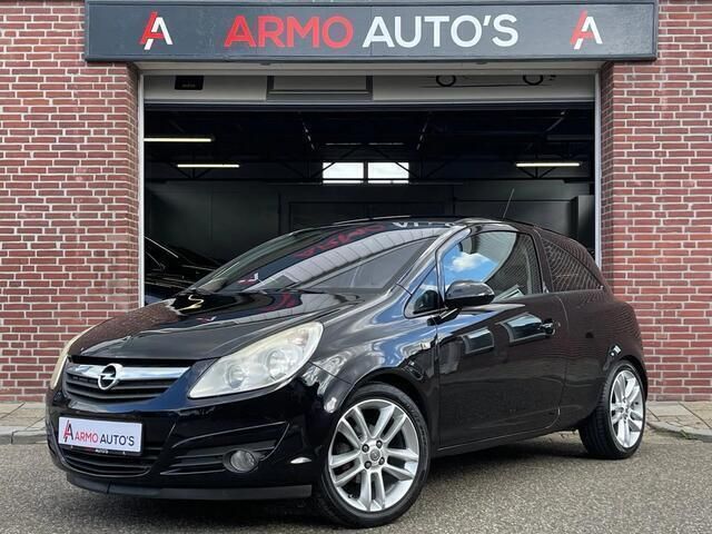 Zwart Gebruikt 2008 Opel Corsa Cosmo Hatchback | € 4.450 (Iets duurder) - Afbeelding 1/4