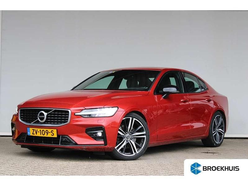 Oranje Gebruikt 2019 Volvo S60 R-Design Sedan | € 27.400 (Goede deal) - Afbeelding 1/4