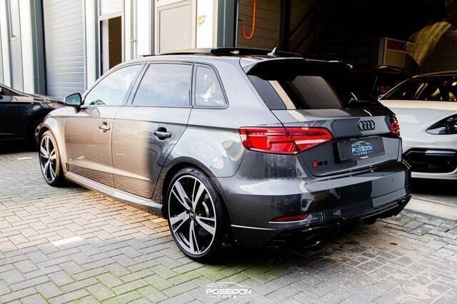 Occasion Audi RS3 Sportback Comfort 400 PK (294 kW) 2020 Grijs Hatchback