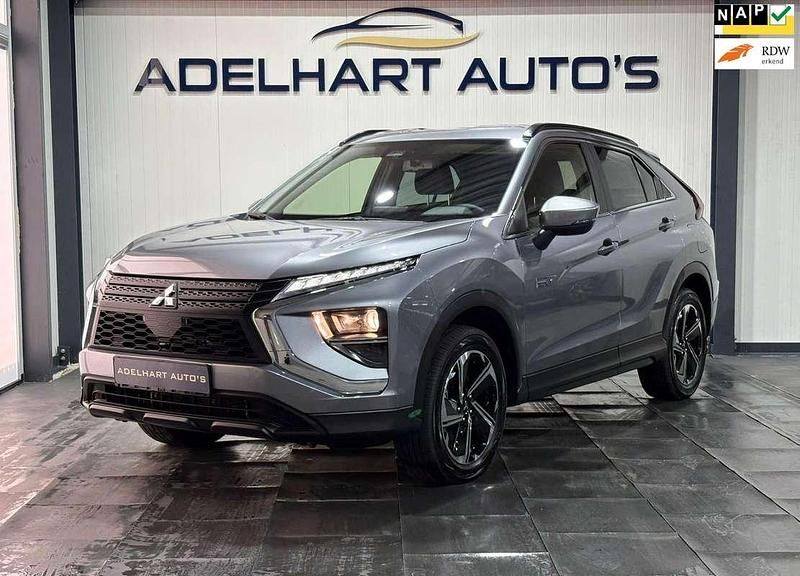 Grijs Gebruikt 2024 Mitsubishi Eclipse Cross Instyle SUV | € 25.750 (Super prijs) - Afbeelding 1/4