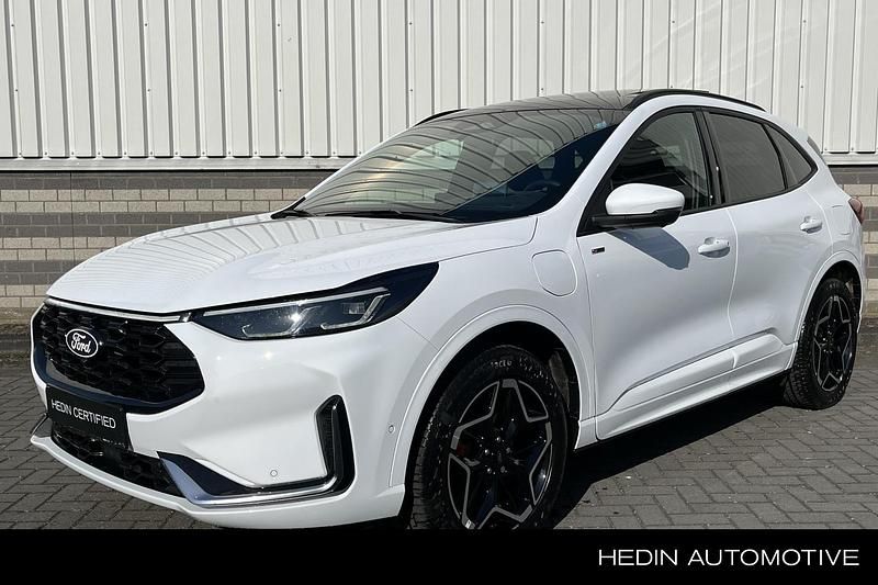 Wit Gebruikt 2024 Ford Kuga ST-Line X SUV | € 41.945 (Iets duurder) - Afbeelding 1/1