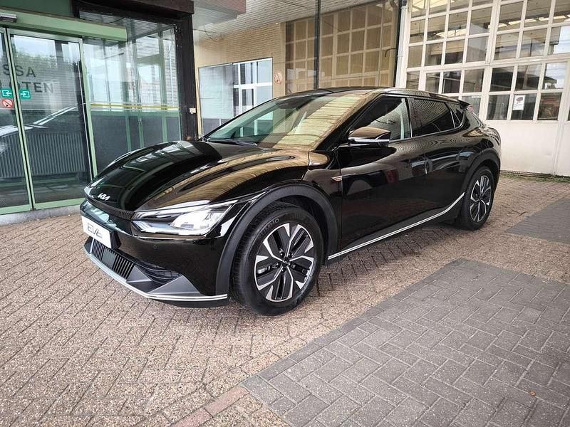 Zwart Occasion 2023 Kia EV6 SUV | € 28.500 (Eerlijke prijs) - Afbeelding 1/4