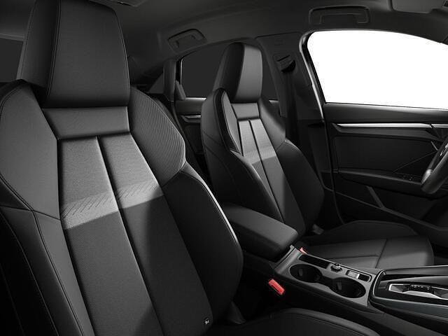 Nieuw Audi A3 Advanced 150 PK (110 kW) 2026 Zwart Sedan