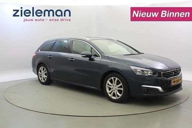 Blauw Gebruikt 2016 Peugeot 508 Premium Sedan | € 7.845 (Eerlijke prijs) - Afbeelding 1/4