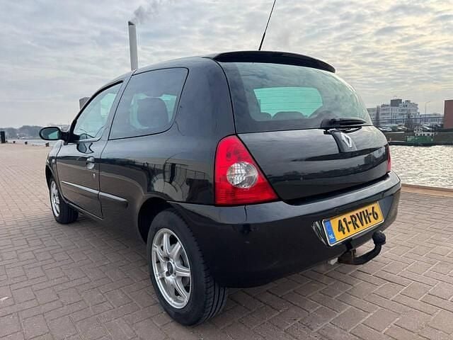 Occasion Renault Clio II Campus 75 PK (55 kW) 2008 Zwart Stationwagen