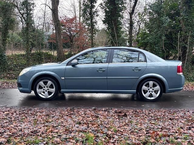Occasion Opel Vectra Comfort 122 PK (89 kW) 2006 Groen Sedan