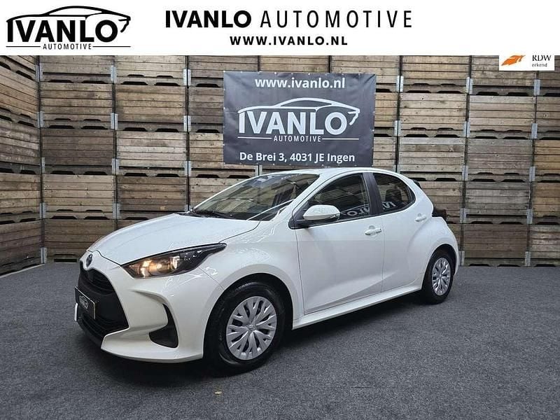Occasion Toyota Yaris Hybrid Active 92 PK (67 kW) 2022 Wit Hatchback