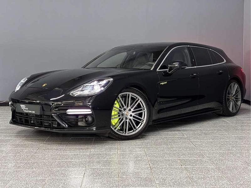 Zwart Occasion 2020 Porsche Panamera Sport Turismo Stationwagen | € 92.500 - Afbeelding 1/4