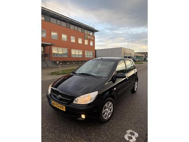 Zwart Gebruikt 2006 Hyundai Getz Hatchback | € 1.999 (Eerlijke prijs) - Afbeelding 1/4