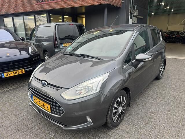 Grijs Gebruikt 2017 Ford B-MAX Titanium MPV | € 4.695 (Super prijs) - Afbeelding 1/4