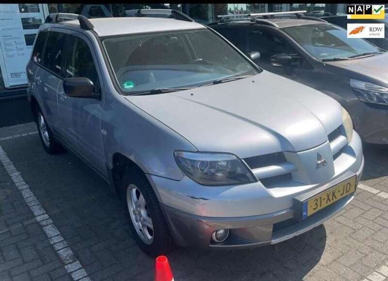 Grijs Gebruikt 2007 Mitsubishi Outlander Invite+ SUV | € 2.750 (Duur) - Afbeelding 1/4