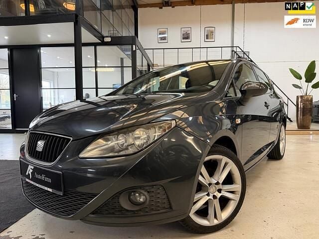 Grijs Occasion 2009 Seat Ibiza Sport Hatchback | € 3.245 (Eerlijke prijs) - Afbeelding 1/4