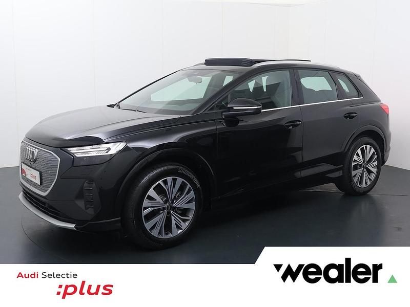 Zwart Gebruikt 2021 Audi Q4 e-tron Advanced Plus SUV | € 29.840 (Iets duurder) - Afbeelding 1/4
