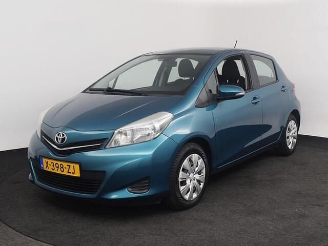 Blauw Gebruikt 2012 Toyota Yaris Hatchback | € 7.940 (Goede deal) - Afbeelding 1/4