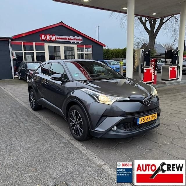 Grijs (metallic) Occasion 2016 Toyota C-HR Executive SUV | € 15.450 (Eerlijke prijs) - Afbeelding 1/4