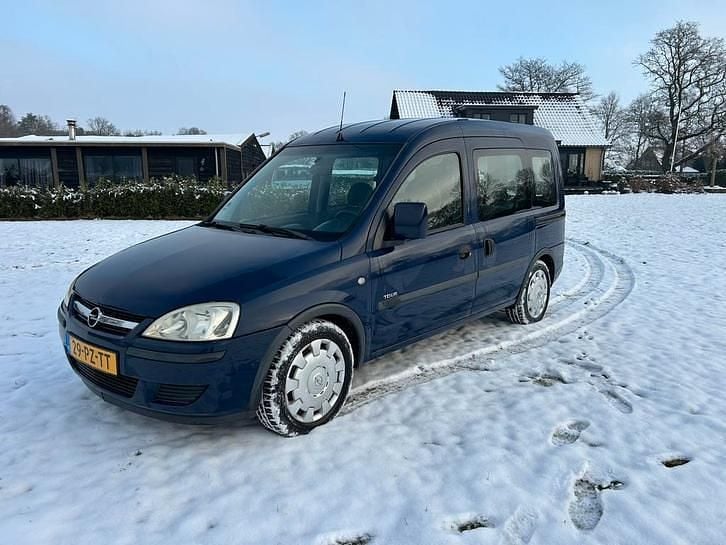 Occasion 2005 Opel Combo | € 1.750 (Eerlijke prijs) - Afbeelding 1/4