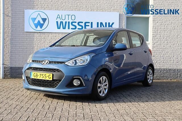 Blauw Gebruikt 2015 Hyundai i10 Comfort Hatchback | € 5.750 (Eerlijke prijs) - Afbeelding 1/4