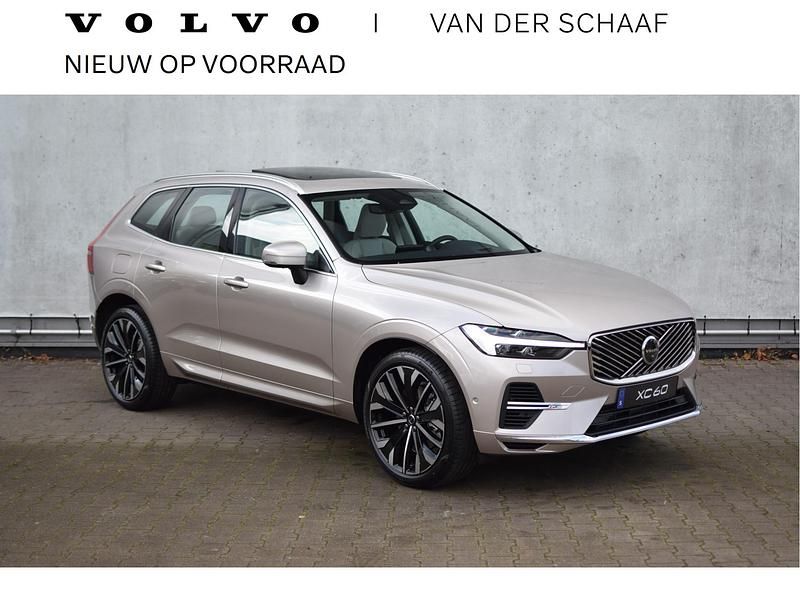 Beige Occasion 2025 Volvo XC60 Ultra SUV | € 73.800 - Afbeelding 1/4