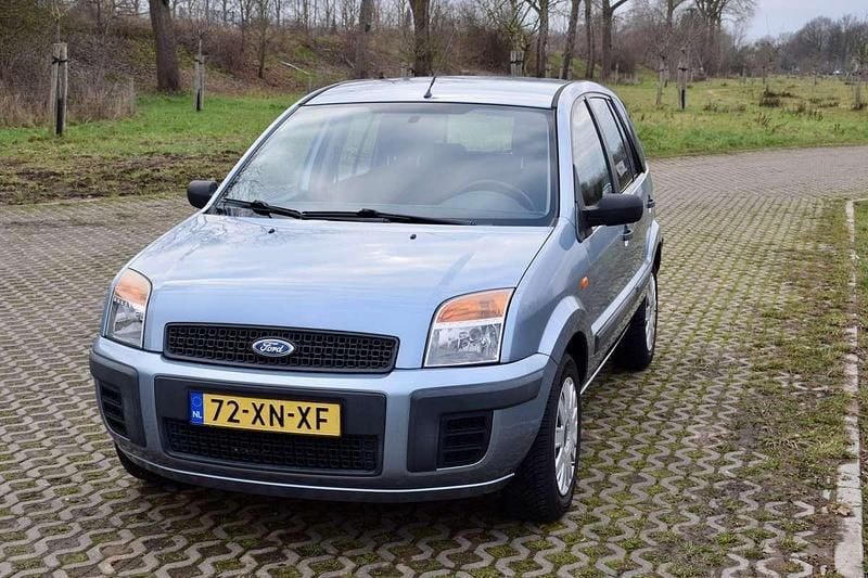 Blauw Occasion 2007 Ford Fusion MPV | € 2.750 (Eerlijke prijs) - Afbeelding 1/4