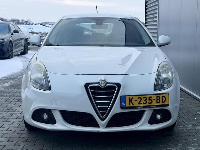 Occasion Alfa Romeo Giulietta 120 PK (88 kW) 2011 Wit Hatchback