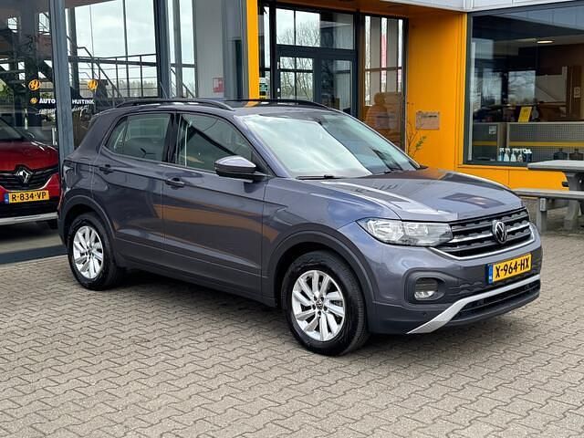 Occasion VW T-Cross Life 110 PK (80 kW) 2023 Grijs, metallic lak SUV
