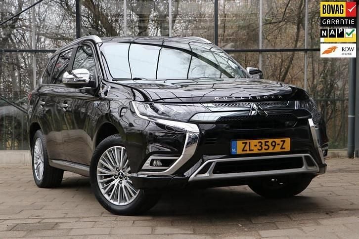 Occasion Mitsubishi Outlander Instyle 135 PK (99 kW) 2019 Zwart SUV