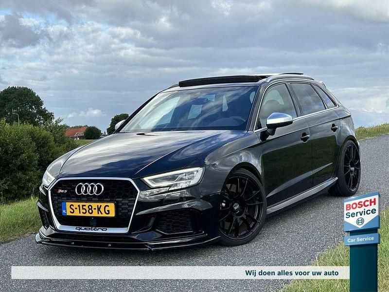 Zwart Gebruikt 2018 Audi RS3 Hatchback | € 40.950 (Goede deal) - Afbeelding 1/4