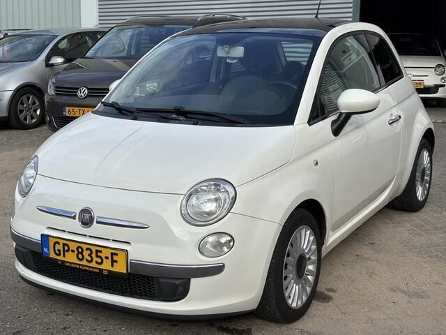Wit Gebruikt 2010 Fiat 500 Lounge Hatchback | € 3.990 (Eerlijke prijs) - Afbeelding 1/4
