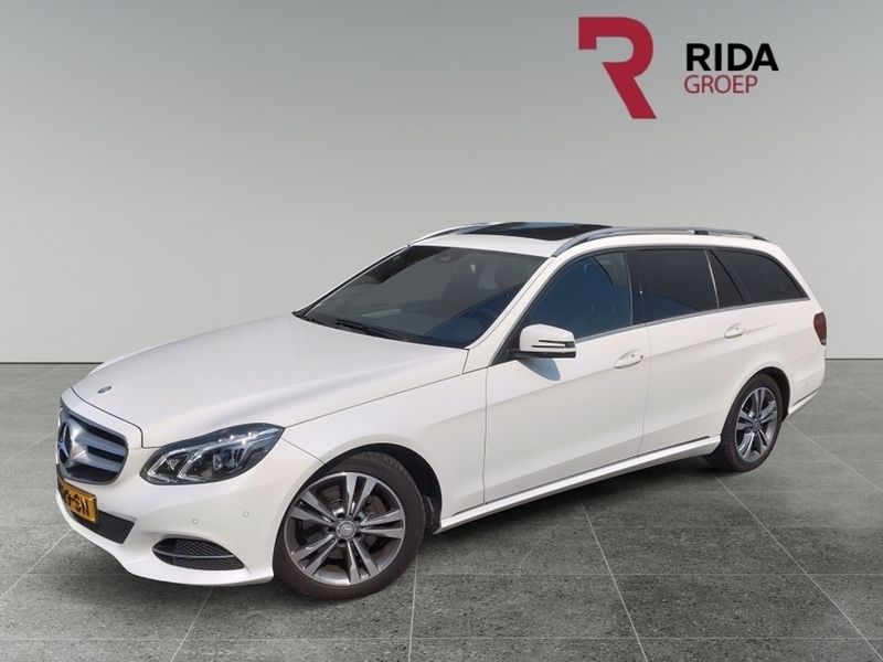 Wit Gebruikt 2015 Mercedes E250 Avantgarde Stationwagen | € 25.945 (Duur) - Afbeelding 1/4