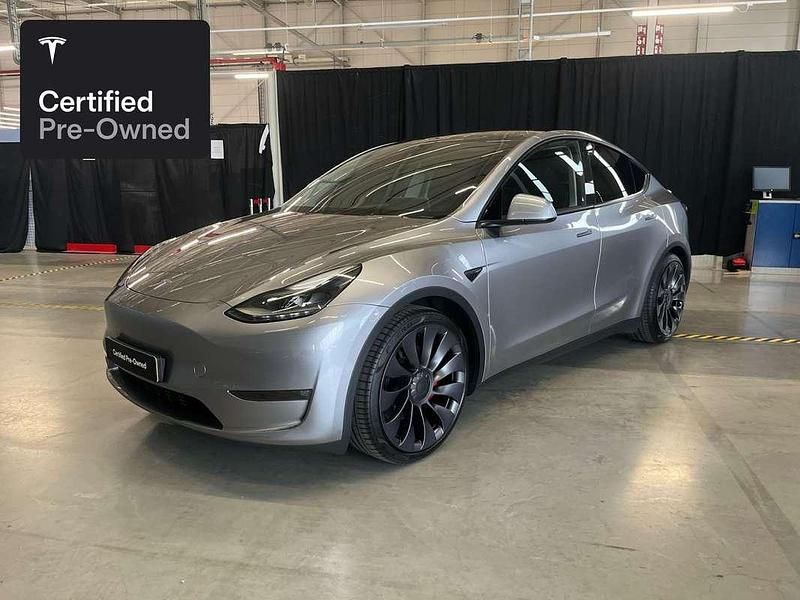 Zilver Gebruikt 2023 Tesla Model Y Performance SUV | € 44.300 (Iets duurder) - Afbeelding 1/4