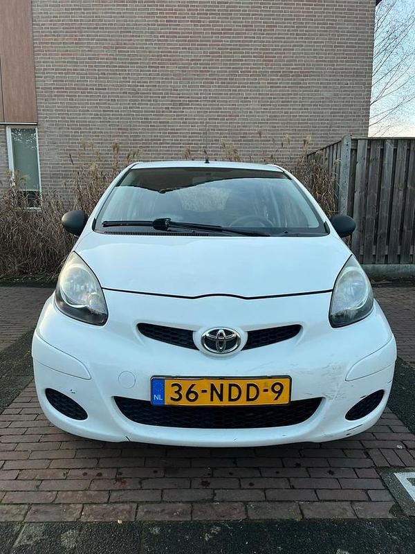 Occasion Toyota Aygo 68 PK (50 kW) 2010 Hatchback