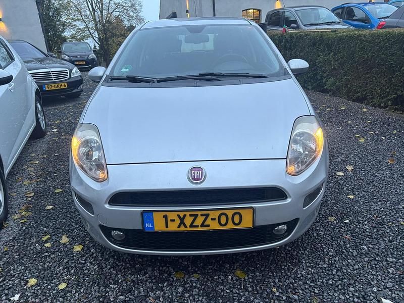 Occasion Fiat Punto Street 101 PK (74 kW) 2014 Grijs Hatchback
